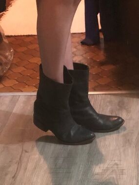 Freebird (7) black leather booties